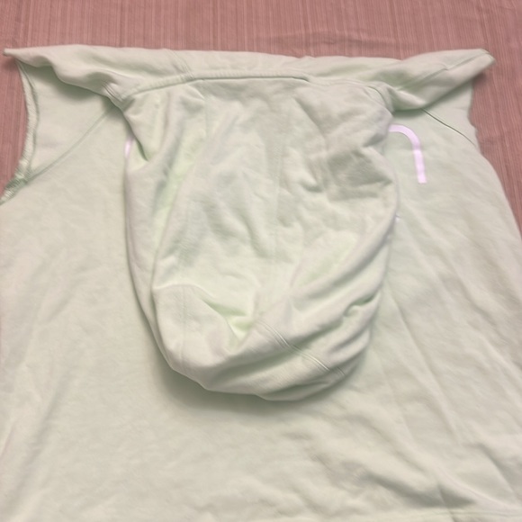 Calvin Klien sleeveless green neon stylish top actice performance top hood large - Picture 6 of 13